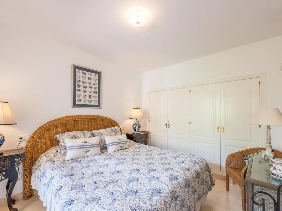 Los Pinos, 3 Bedroom Apartment In Los Arqueros Benahavis