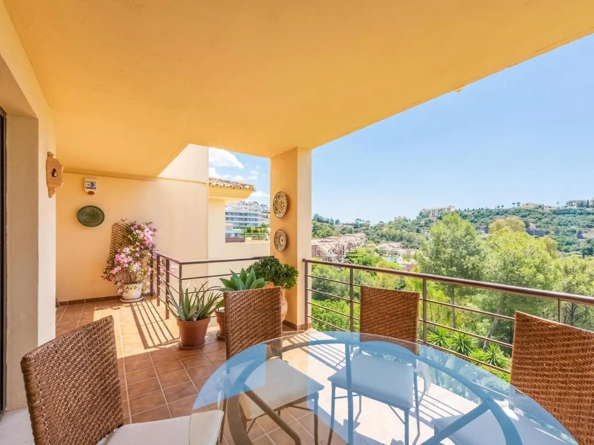 Los Pinos, 3 Bedroom Apartment In Los Arqueros Benahavis