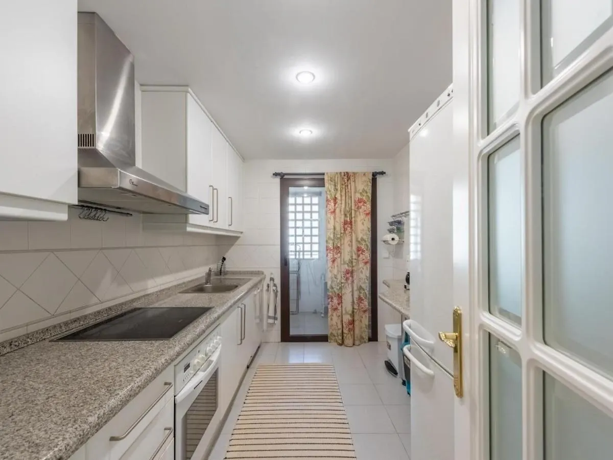 Los Pinos, 3 Bedroom Apartment In Los Arqueros Benahavis