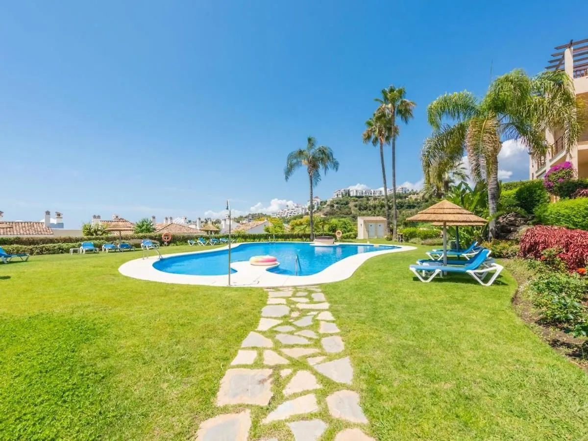 Los Pinos, 3 Bedroom Apartment In Los Arqueros ベナアビス